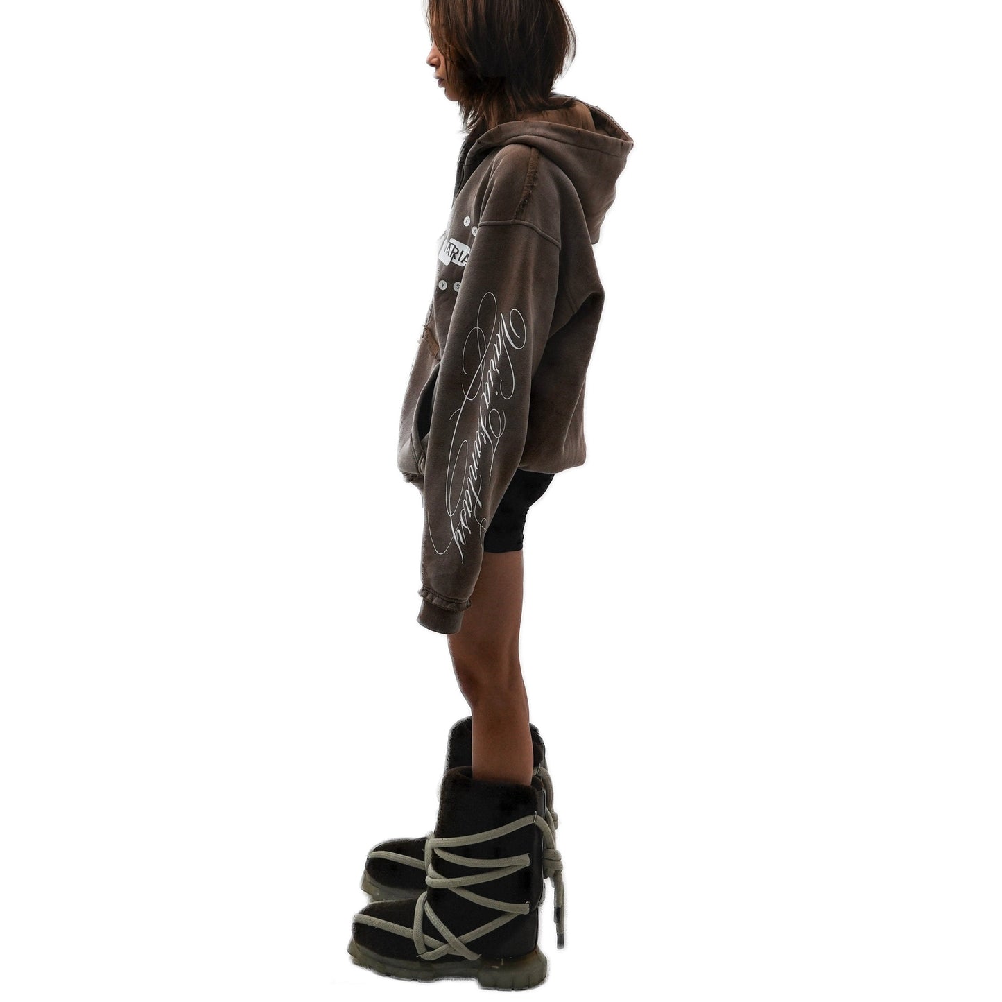 BASTION ZIP UP